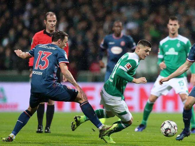 从而减弱四 从而减弱四