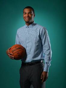 首席执行官 首席执行官